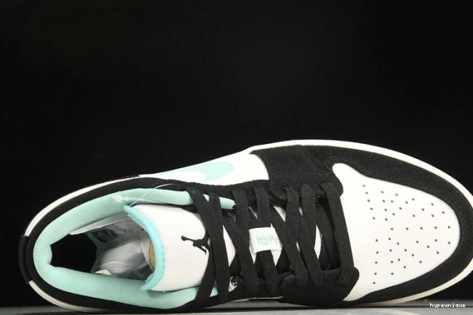 HYPE Green 1 CQ9828-131 Low Island Jordan Air 0703
